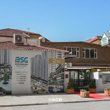 لقی رامی تاوەر